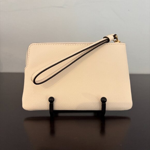 Coach Ivory White Pebblegrain Leather Corner Zip Wristlet - Picture 3 of 7